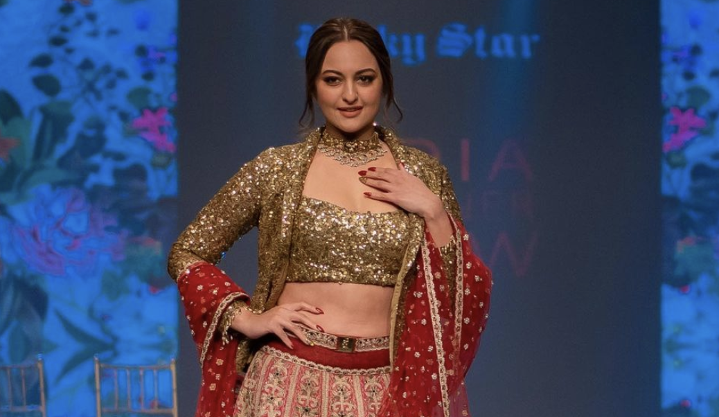 With actress Sonakshi Sinha, Rocky S presents his latest collection